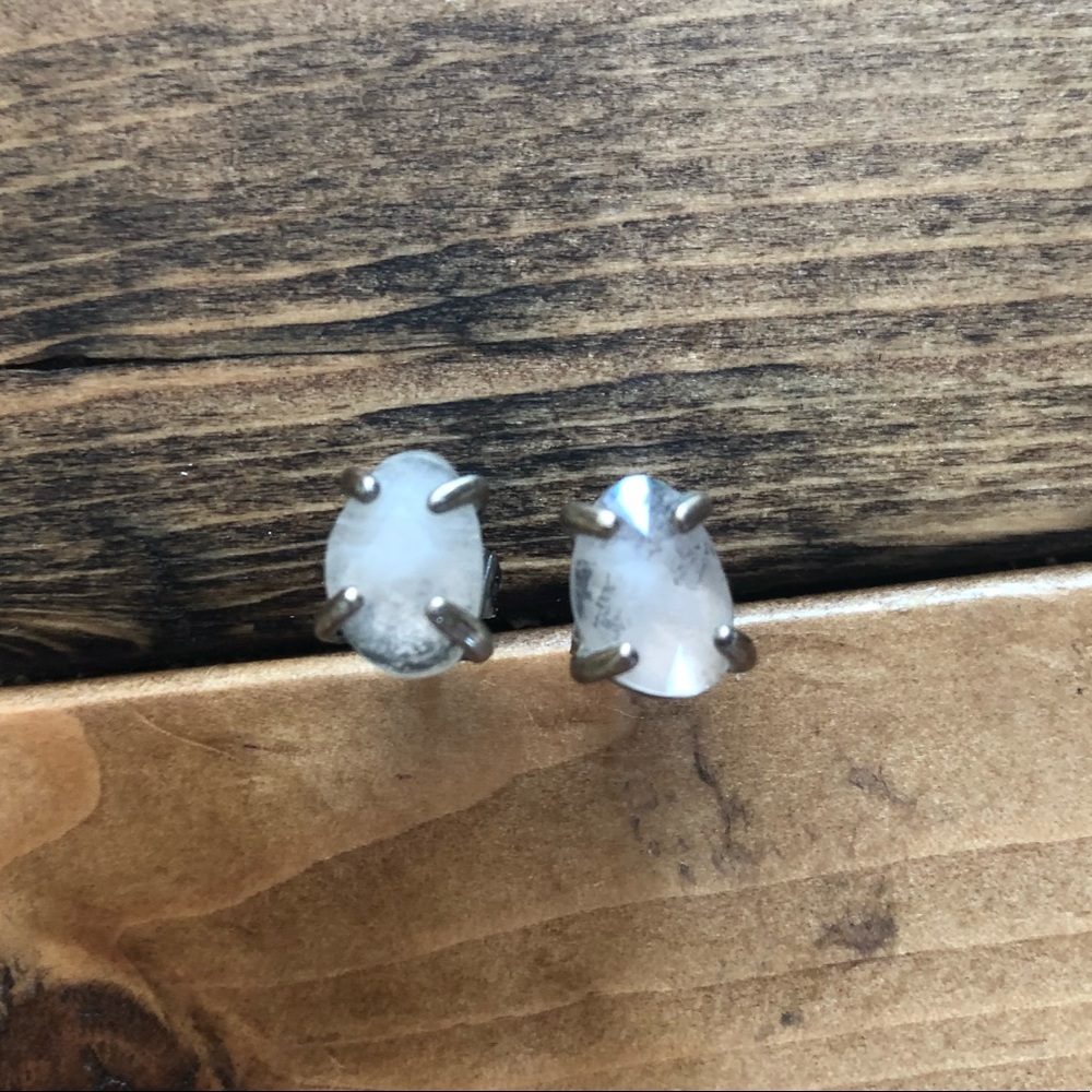 Stone earrings